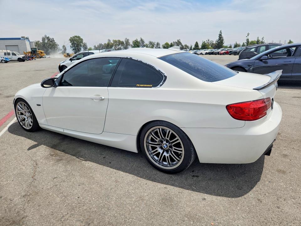 Photo 2 from auction – 2011 BMW 335 with VIN WBAKG7C52BE801780