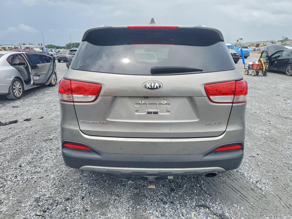 Photo 6 from auction – 2018 KIA SORENTO with VIN 5XYPH4A53JG426768