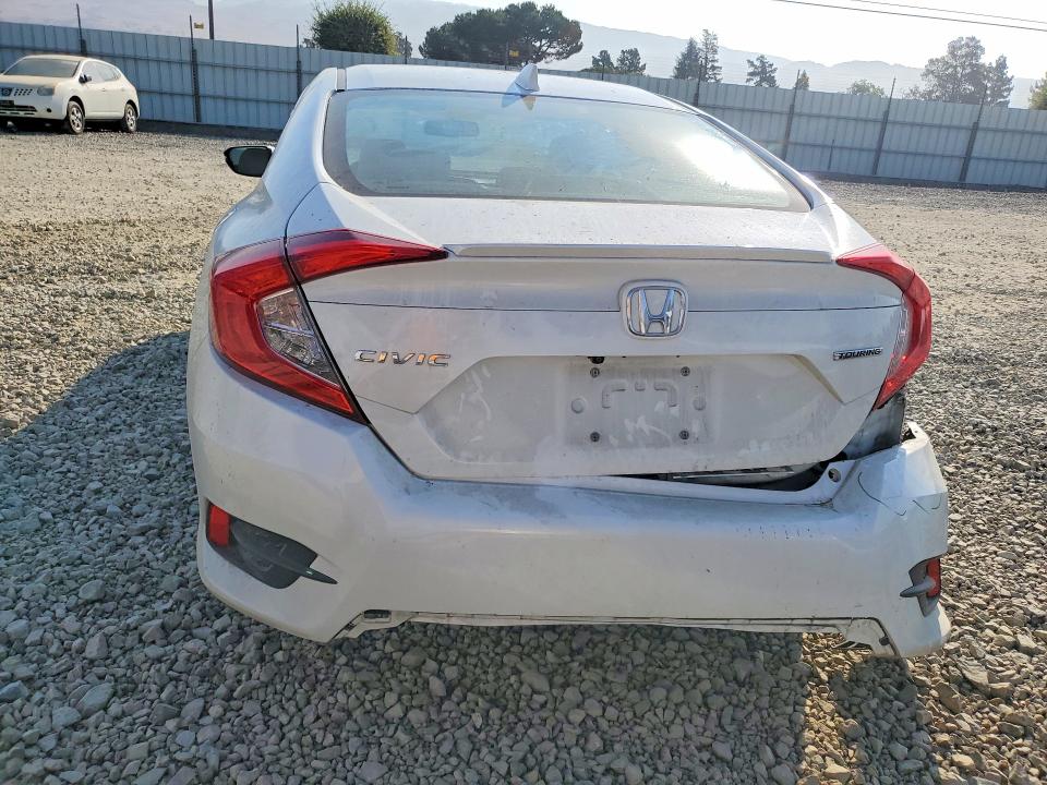 Photo 6 from auction – 2016 HONDA CIVIC with VIN 2HGFC1F94GH635937