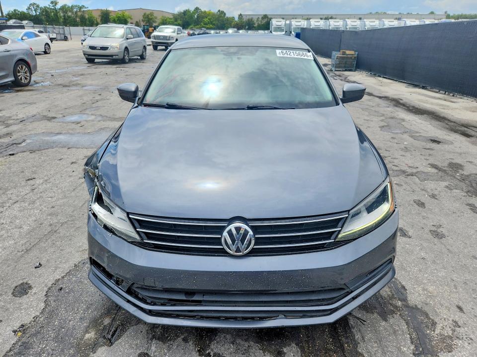Photo 5 from auction – 2017 VOLKSWAGEN JETTA with VIN 3VW2B7AJ9HM325349