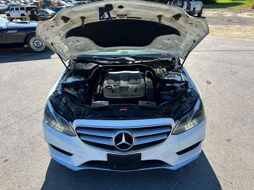 Photo 8 from auction – 2015 MERCEDES-BENZ E with VIN WDDHH8JB9FB083523
