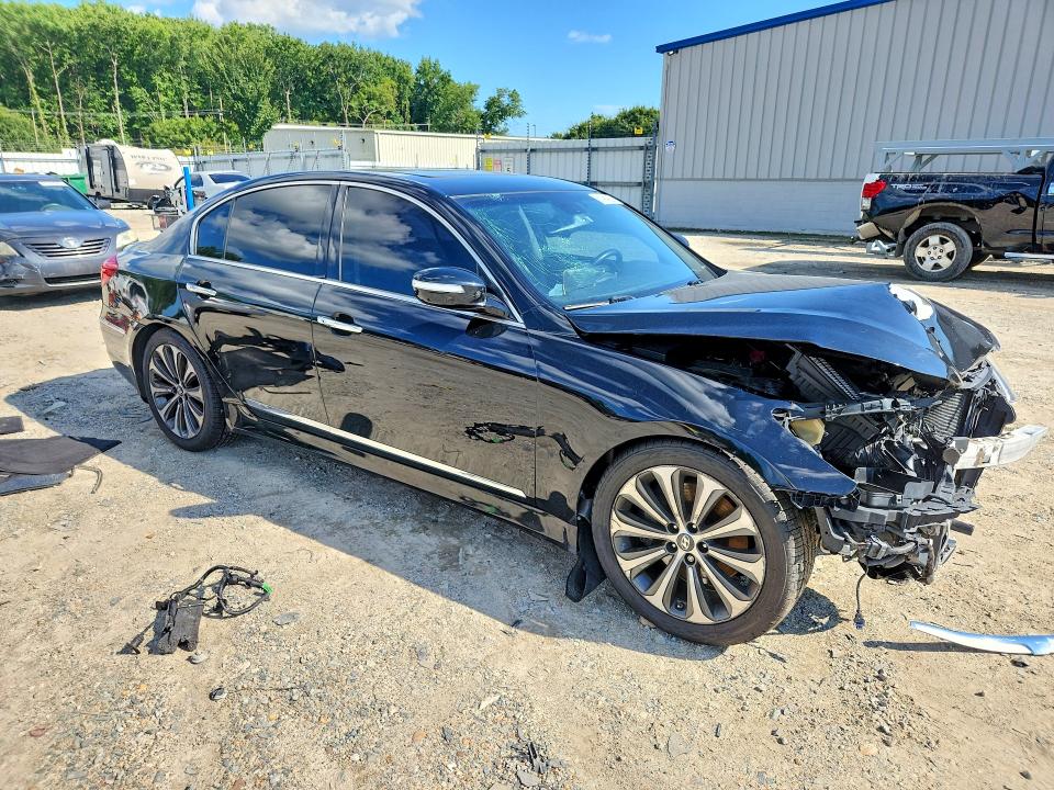 Снимка 4 от търг – 2013 HYUNDAI GENESIS с VIN KMHGC4DH8DU251484