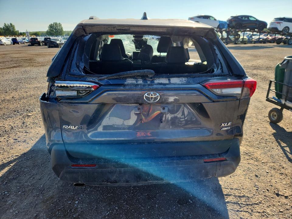 Foto 6 de la subasta – 2024 TOYOTA RAV4 con VIN 2T3R1RFVXRC488265