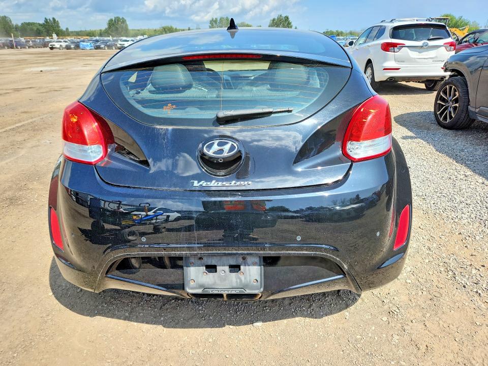 Photo 6 from auction – 2013 HYUNDAI VELOSTER with VIN KMHTC6AD3DU141714