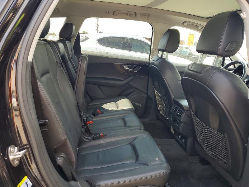 Photo 11 from auction – 2018 AUDI Q7 with VIN WA1LAAF73JD042364