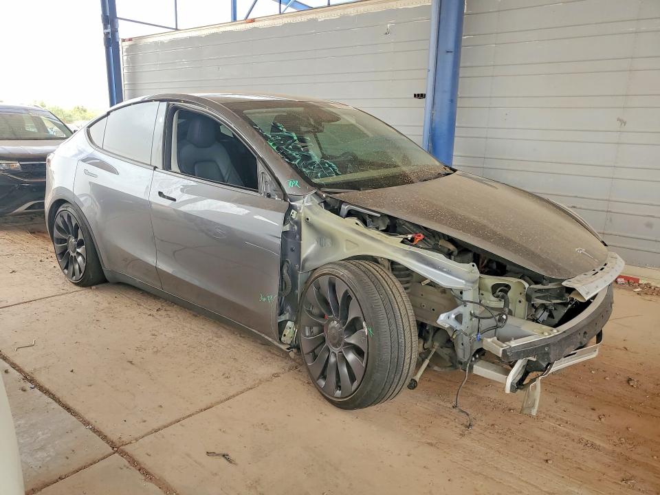 Photo 4 from auction – 2024 TESLA MODEL Y with VIN 7SAYGDEFXRF170046