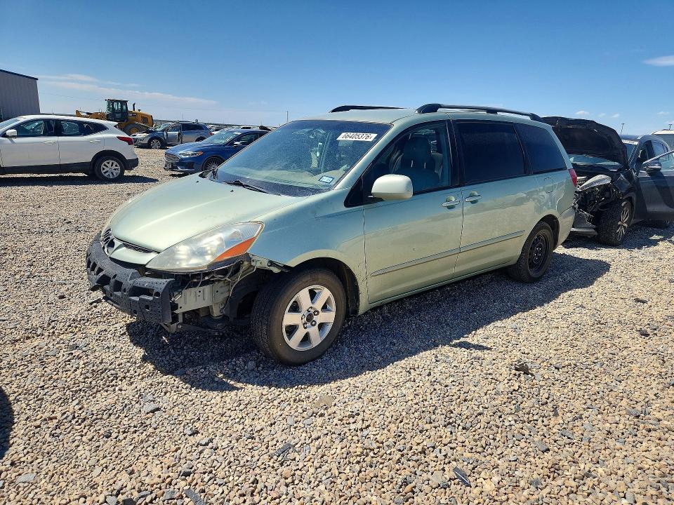 TOYOTA SIENNA 2008 with VIN 5TDZK22C78S168456 - Photo from auction