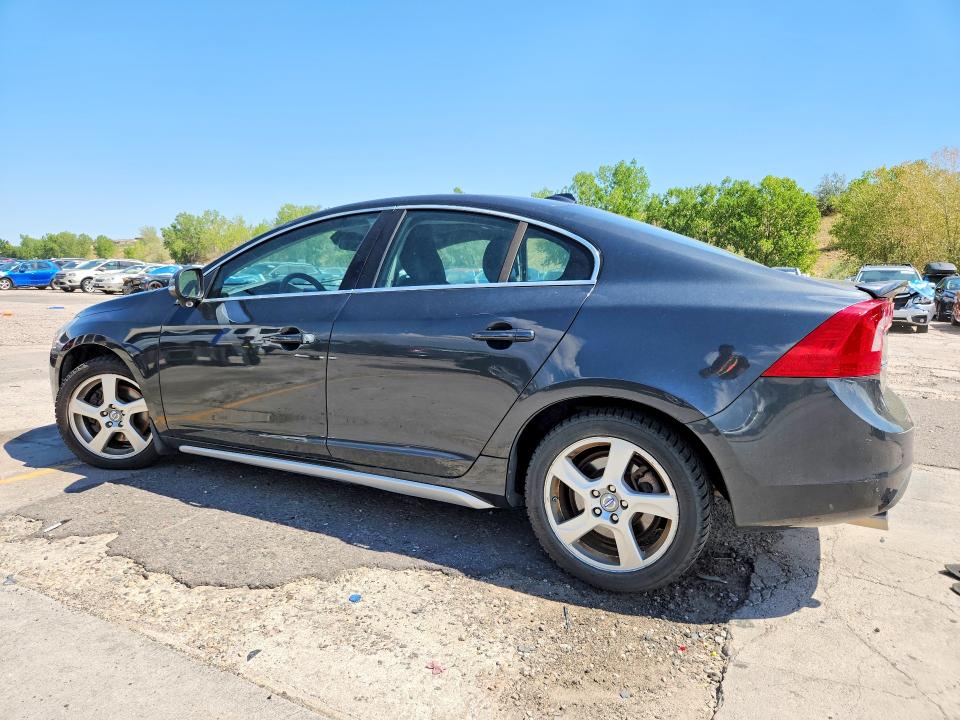 Photo 2 from auction – 2012 VOLVO S60 with VIN YV1622FS6C2104732