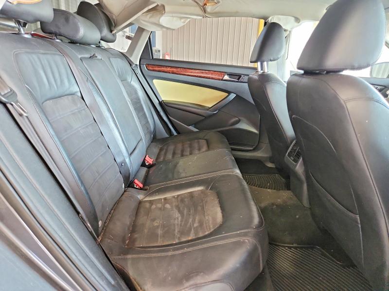 Снимка 10 от търг – 2013 VOLKSWAGEN PASSAT с VIN 1VWCN7A32DC135126