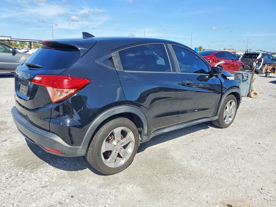 Photo 3 from auction – 2017 HONDA HR-V with VIN 3CZRU5H53HG707622