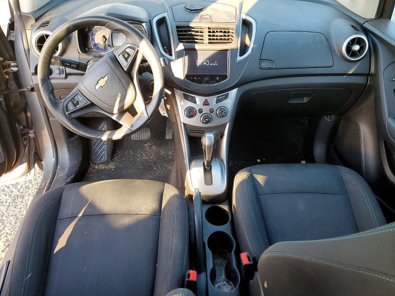 Photo 8 from auction – 2015 CHEVROLET TRAX with VIN KL7CJRSB7FB064950