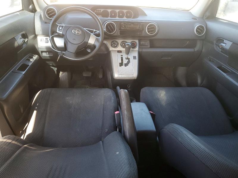 Photo 8 from auction – 2008 SCION XB with VIN JTLKE50E881028562