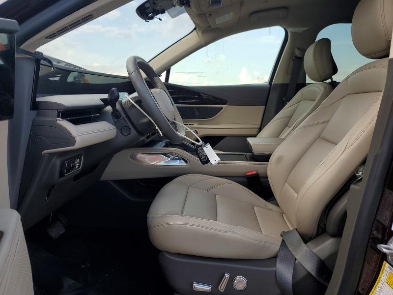 Photo 7 from auction – 2025 LINCOLN NAUTILUS with VIN 5LMPJ8JA2SJ969855