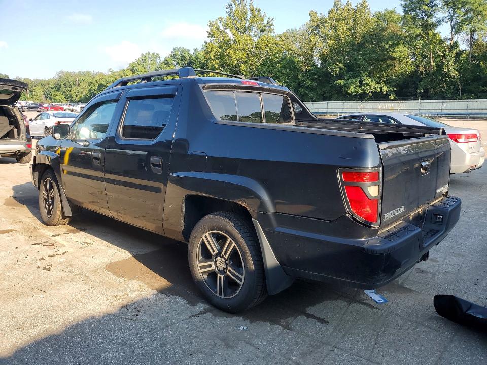 Photo 2 from auction – 2013 HONDA RIDGELINE with VIN 5FPYK1F72DB011510
