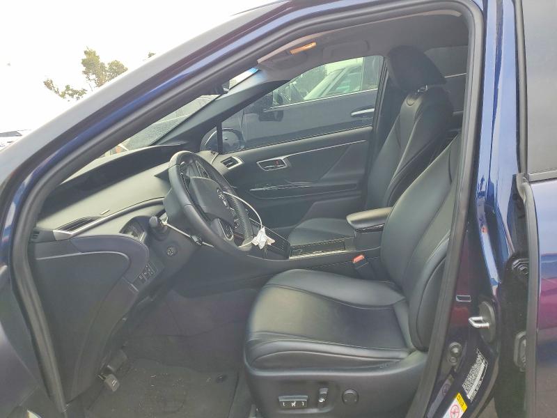 Photo 7 from auction – 2017 TOYOTA MIRAI with VIN JTDBVRBD9HA002656