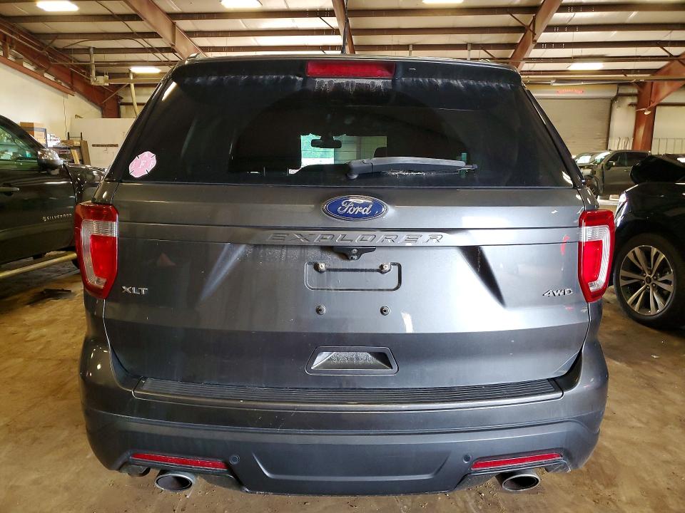Photo 6 from auction – 2019 FORD EXPLORER with VIN 1FM5K8D82KGB37526