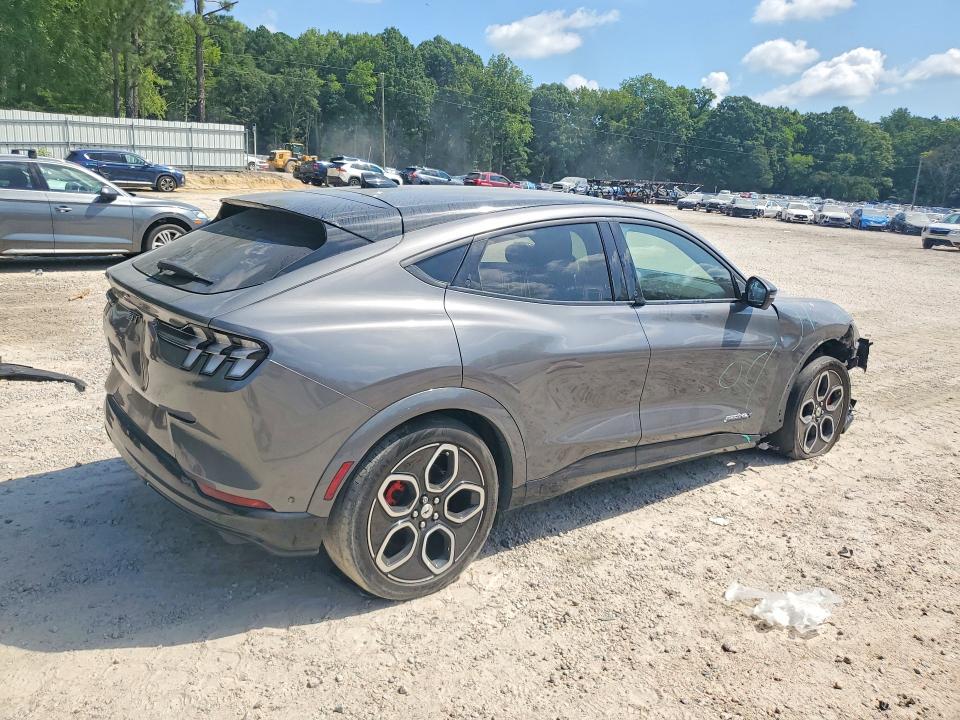 Photo 3 from auction – 2023 FORD MUSTANG MACH-E with VIN 3FMTK4SE7PMA37394