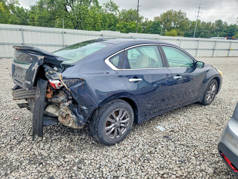 Photo 3 from auction – 2015 NISSAN ALTIMA with VIN 1N4AL3AP8FC499846