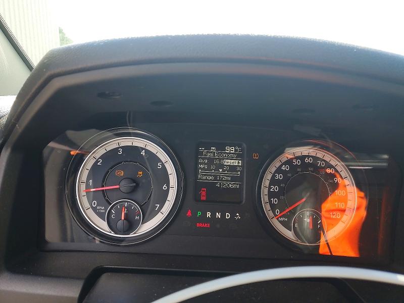 Снимка 9 от търг – 2024 RAM 1500 CLASSIC с VIN 1C6RR7GG1RS124960