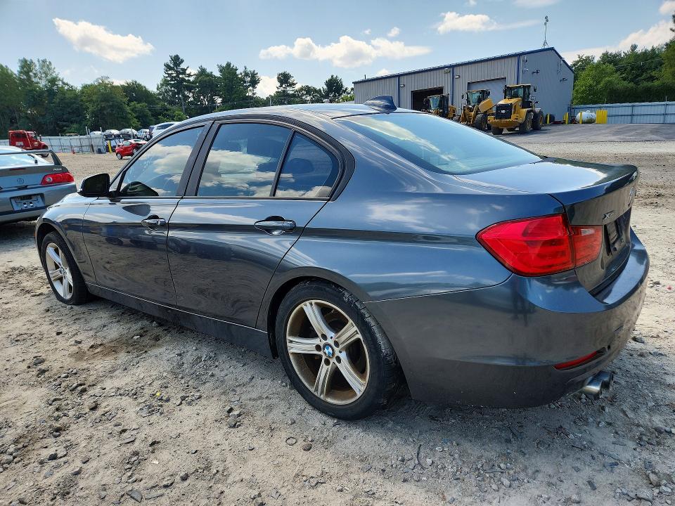 صورة رقم 2 من المزاد - 2014 BMW 328 مع VIN WBA3B5G51ENS06683