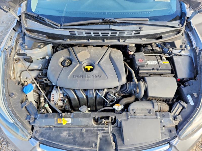 Photo 11 from auction – 2016 HYUNDAI ELANTRA with VIN 5NPDH4AE7GH686367