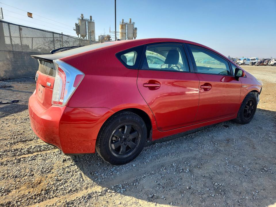 Photo 3 from auction – 2012 TOYOTA PRIUS with VIN JTDKN3DU2C1550632