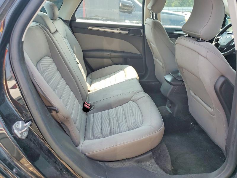 Zdjęcie 10 z aukcji – 2016 FORD FUSION z VIN 3FA6P0G70GR253327