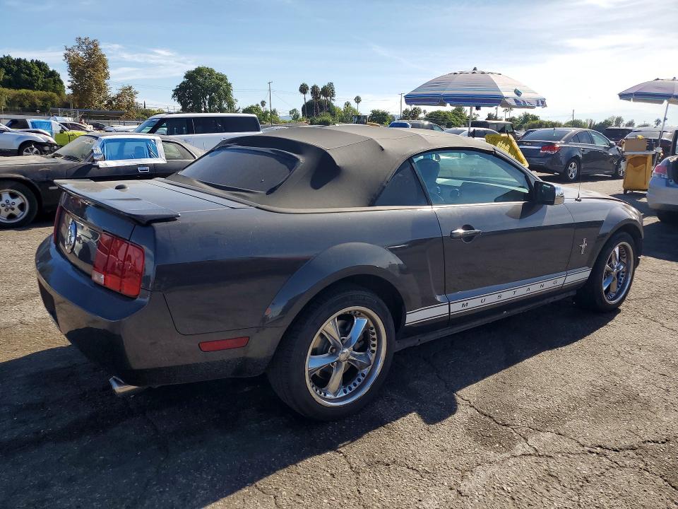 Photo 3 from auction – 2007 FORD MUSTANG with VIN 1ZVHT84N075282844