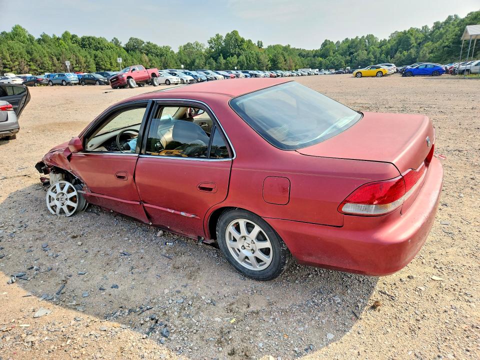 Photo 2 from auction – 2002 HONDA ACCORD with VIN 1HGCG56712A005362