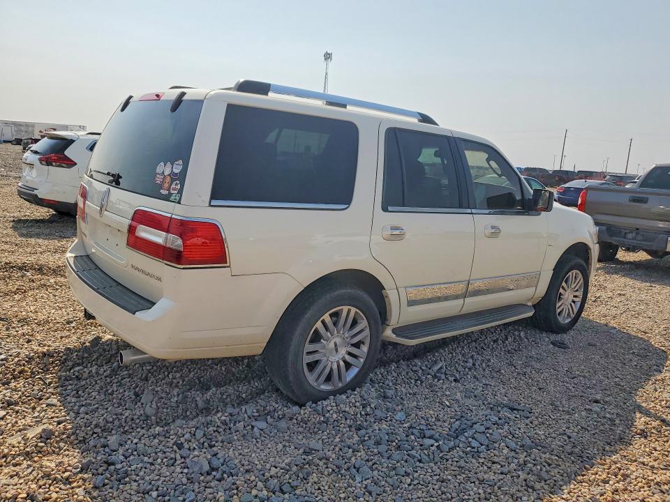 Photo 3 from auction – 2007 LINCOLN NAVIGATOR with VIN 5LMFU27597LJ12695