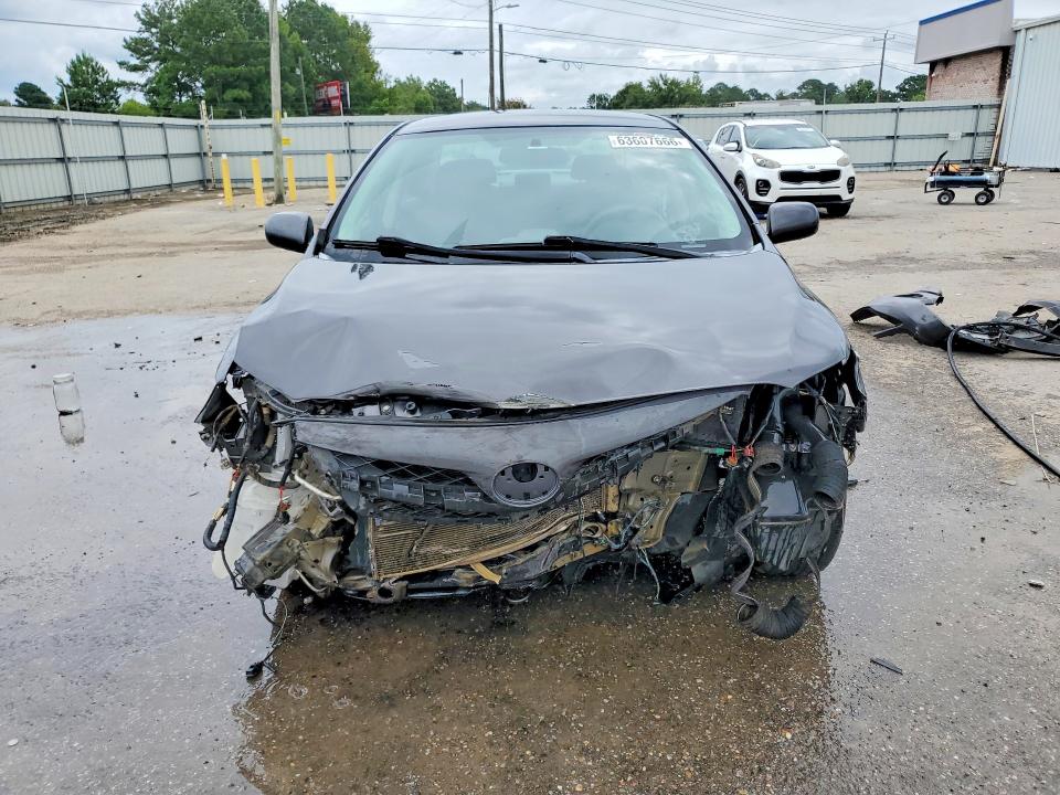 Photo 5 from auction – 2013 TOYOTA COROLLA with VIN 5YFBU4EE8DP082032