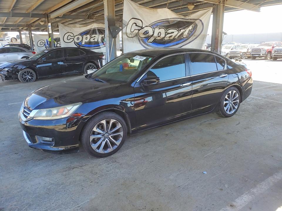 HONDA ACCORD 2014 z numerem VIN 1HGCR2F59EA174461 - Zdjęcie z aukcji