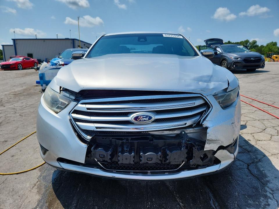 Photo 5 from auction – 2013 FORD TAURUS with VIN 1FAHP2F86DG214534