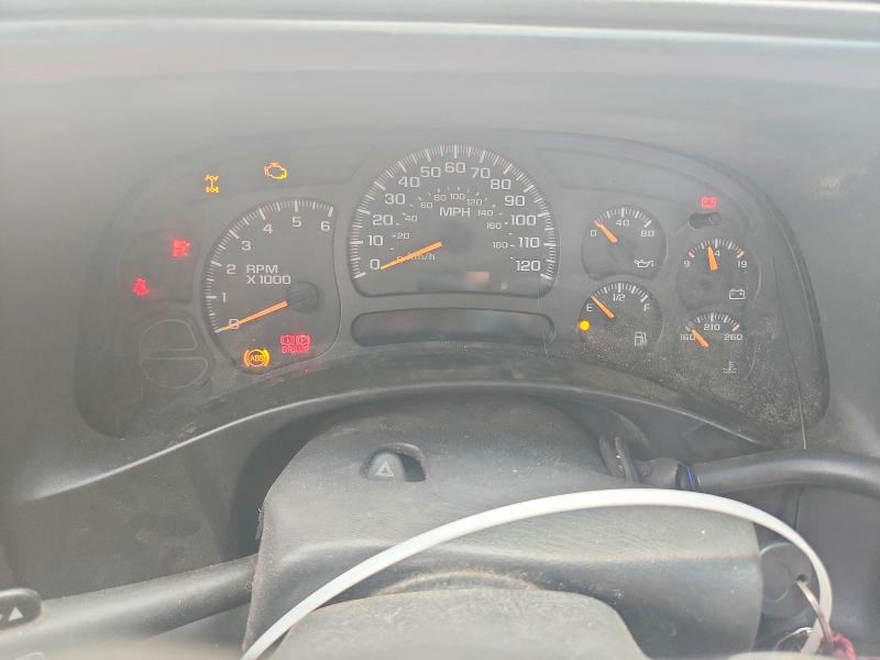 Photo 9 from auction – 2003 CHEVROLET SILVERADO with VIN 1GCEK19V83E226895
