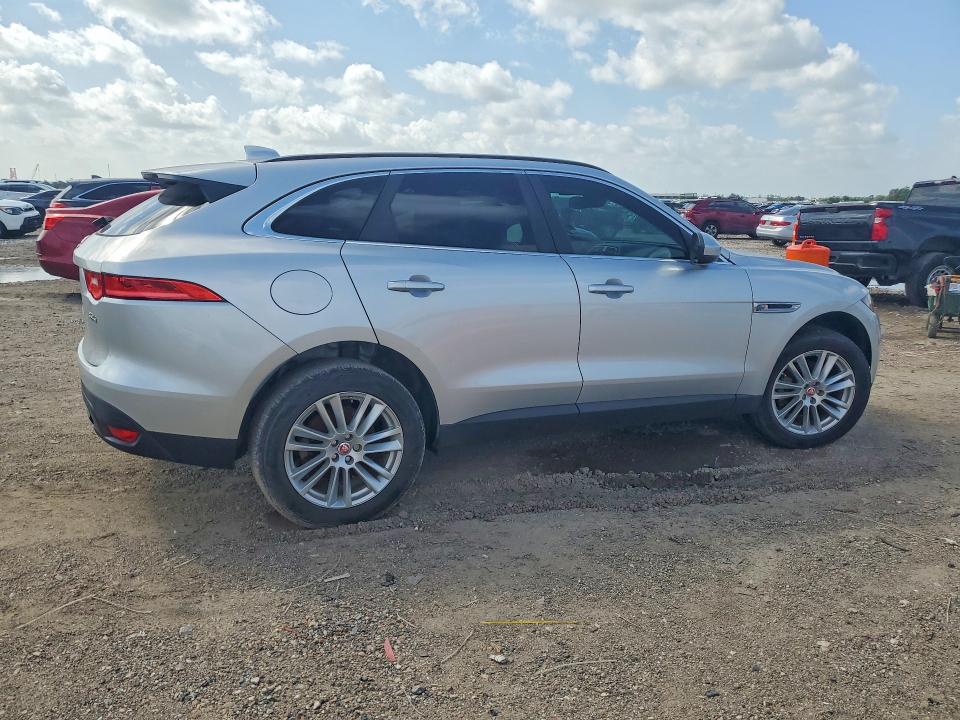 Фото 3 с аукциона – 2018 JAGUAR F-PACE с VIN SADCK2FX2JA269673