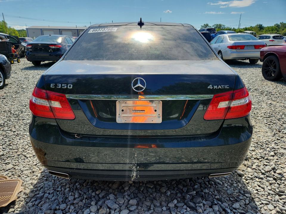 Photo 6 from auction – 2011 MERCEDES-BENZ E with VIN WDDHF8HB0BA352052
