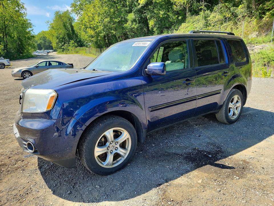 HONDA PILOT 2015 with VIN 5FNYF4H48FB038876 - Photo from auction