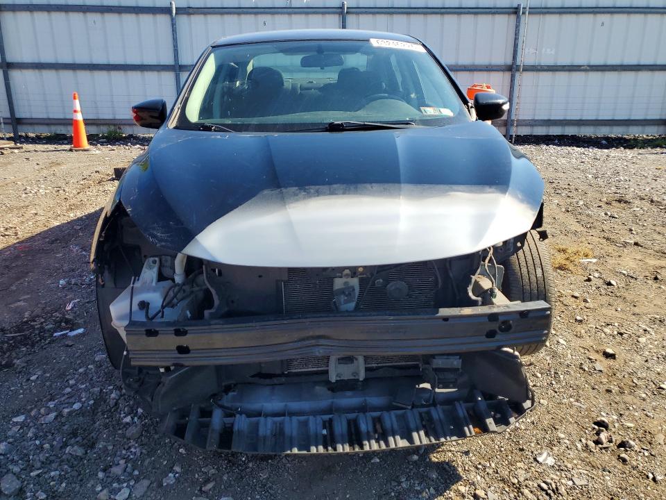 Photo 5 from auction – 2018 NISSAN SENTRA with VIN 3N1AB7AP7JY339657