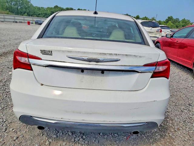 Photo 6 from auction – 2012 CHRYSLER 200 with VIN 1C3CCBBG9CN328975