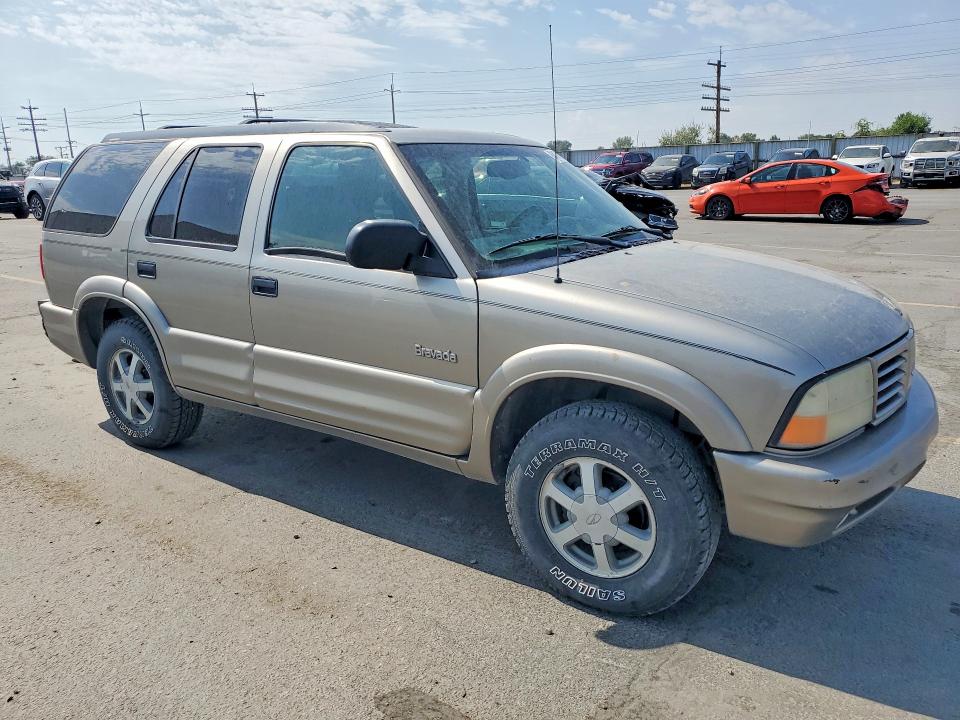 Photo 4 from auction – 2000 OLDSMOBILE BRAVADA with VIN 1GHDT13W5Y2233557