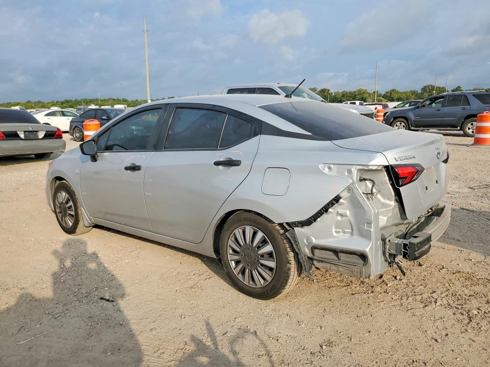 Снимка 2 от търг – 2021 NISSAN VERSA с VIN 3N1CN8DV4ML878075