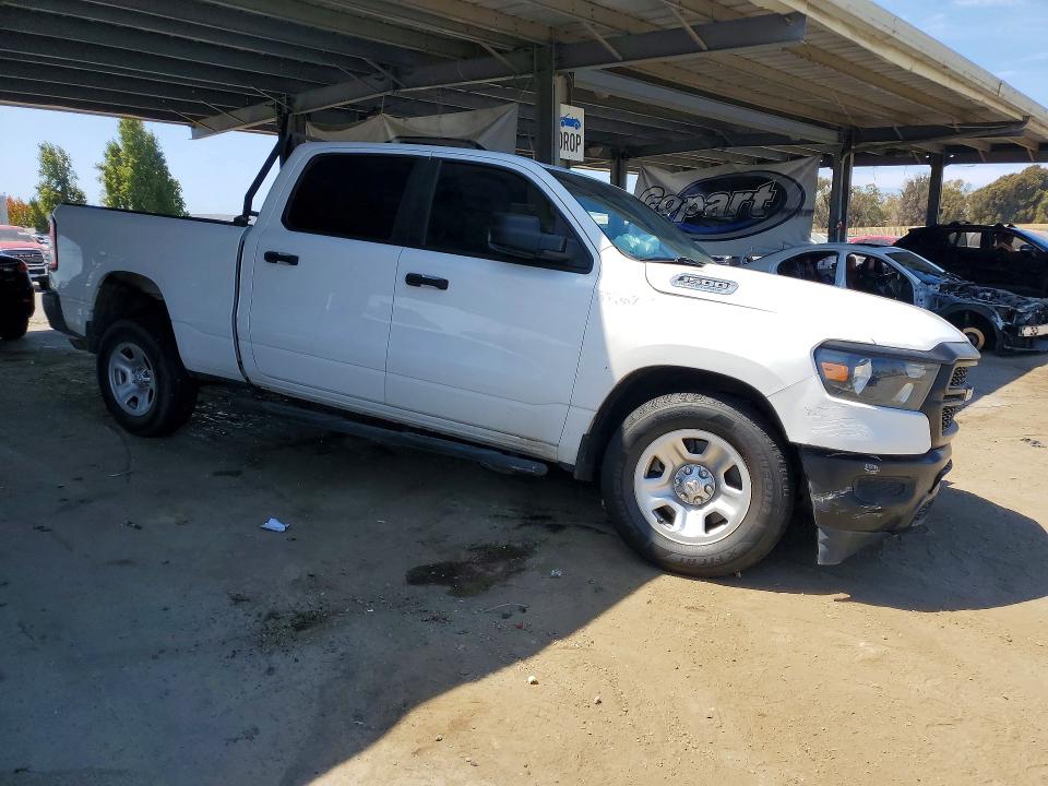 Photo 4 from auction – 2023 RAM 1500 with VIN 1C6RRENT3PN573668