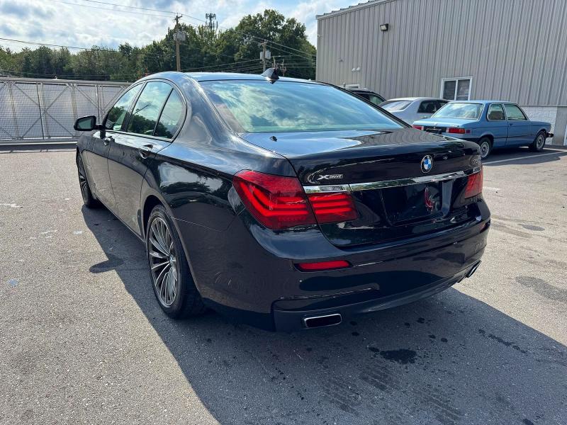 Photo 2 from auction – 2015 BMW 750 with VIN WBAYB6C52FD965738