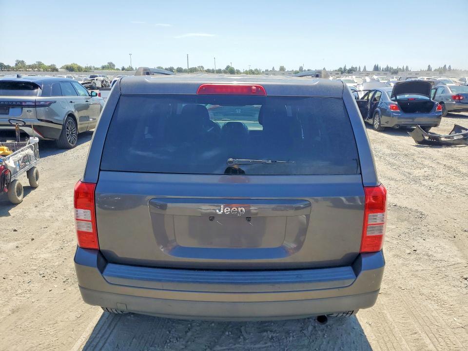 Photo 6 from auction – 2014 JEEP PATRIOT with VIN 1C4NJPBA5ED812444