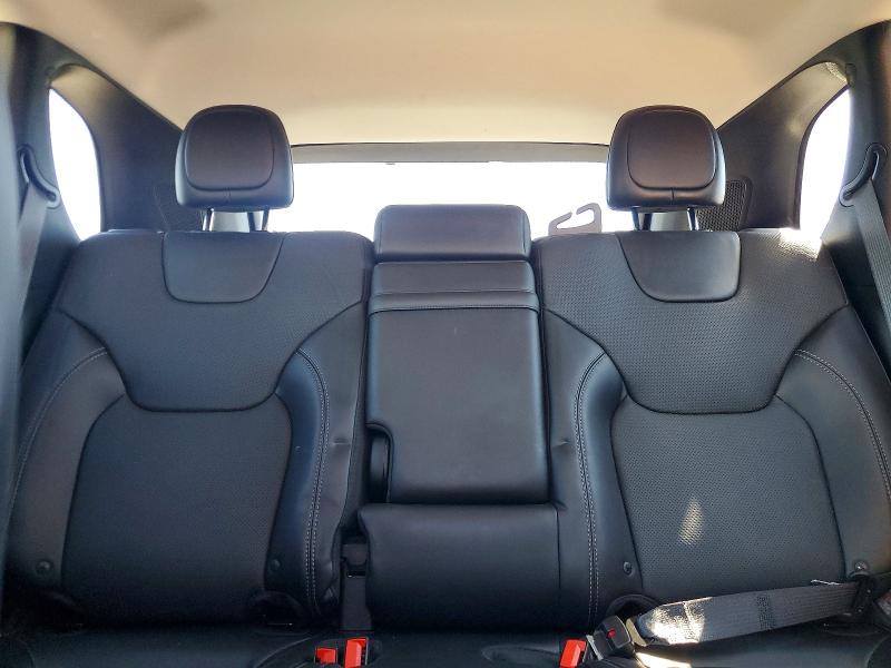 Photo 10 from auction – 2019 JEEP CHEROKEE with VIN 1C4PJMDN5KD258096