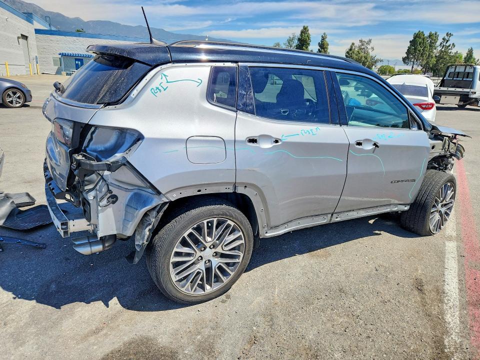 Photo 3 from auction – 2022 JEEP COMPASS with VIN 3C4NJDCB3NT158804