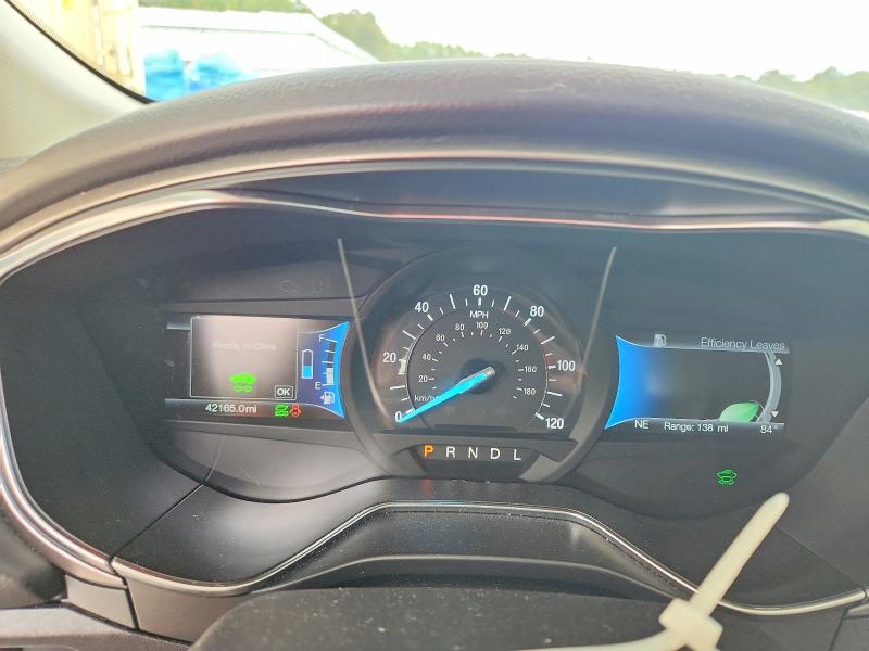 Photo 9 from auction – 2018 FORD FUSION with VIN 3FA6P0UU3JR142000