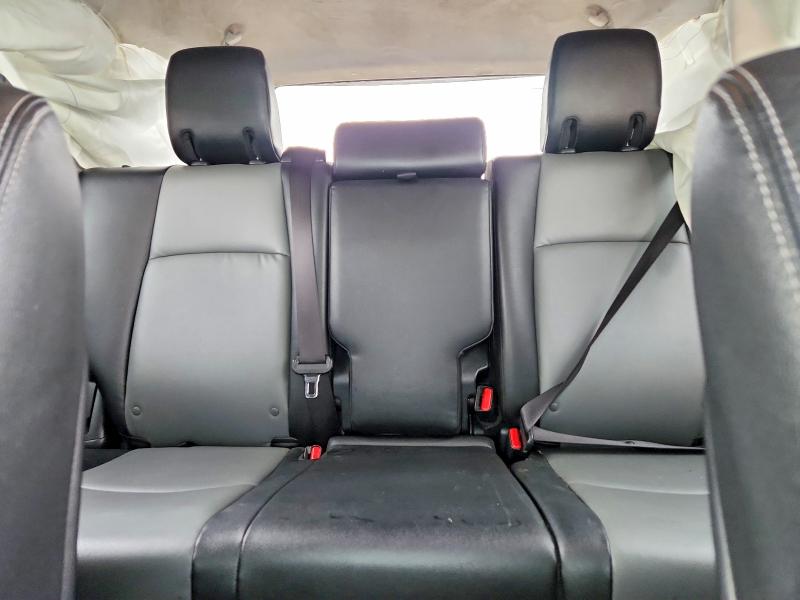 Photo 10 from auction – 2014 TOYOTA 4RUNNER with VIN JTEBU5JR6E5169100