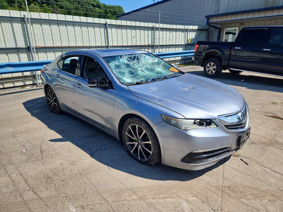 Снимка 4 от търг – 2016 ACURA TLX с VIN 19UUB2F59GA002488