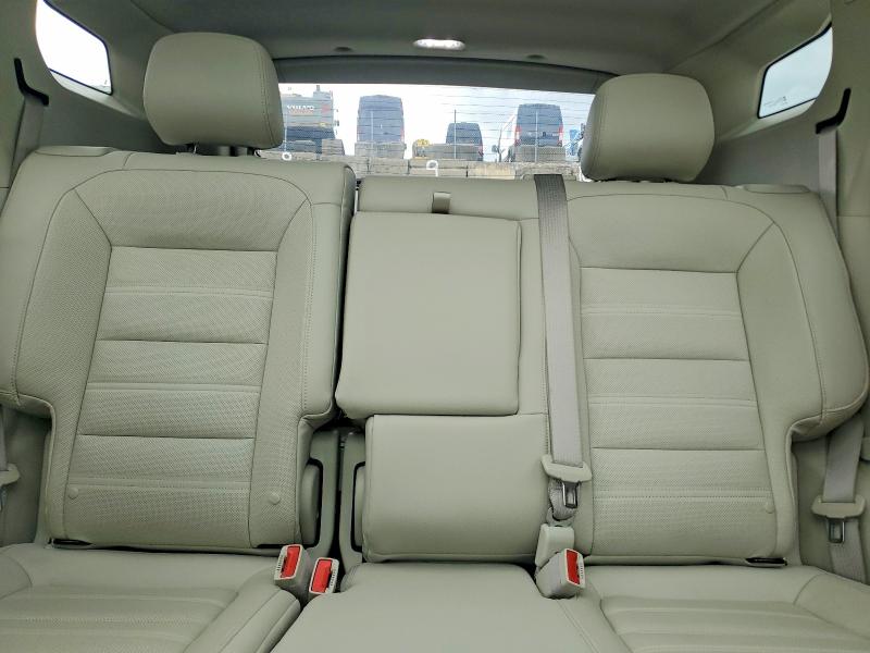 Photo 10 from auction – 2023 GMC TERRAIN with VIN 3GKALXEG2PL203290